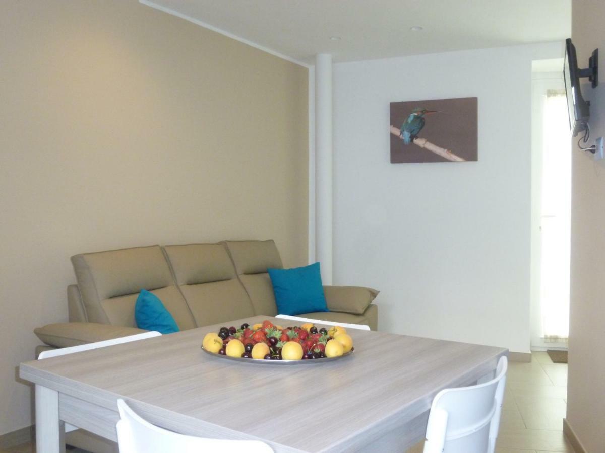 Charm Holiday Terrasini Extérieur photo