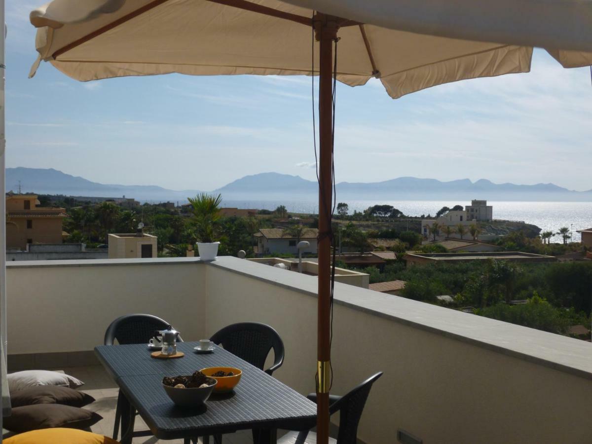 Charm Holiday Terrasini Extérieur photo