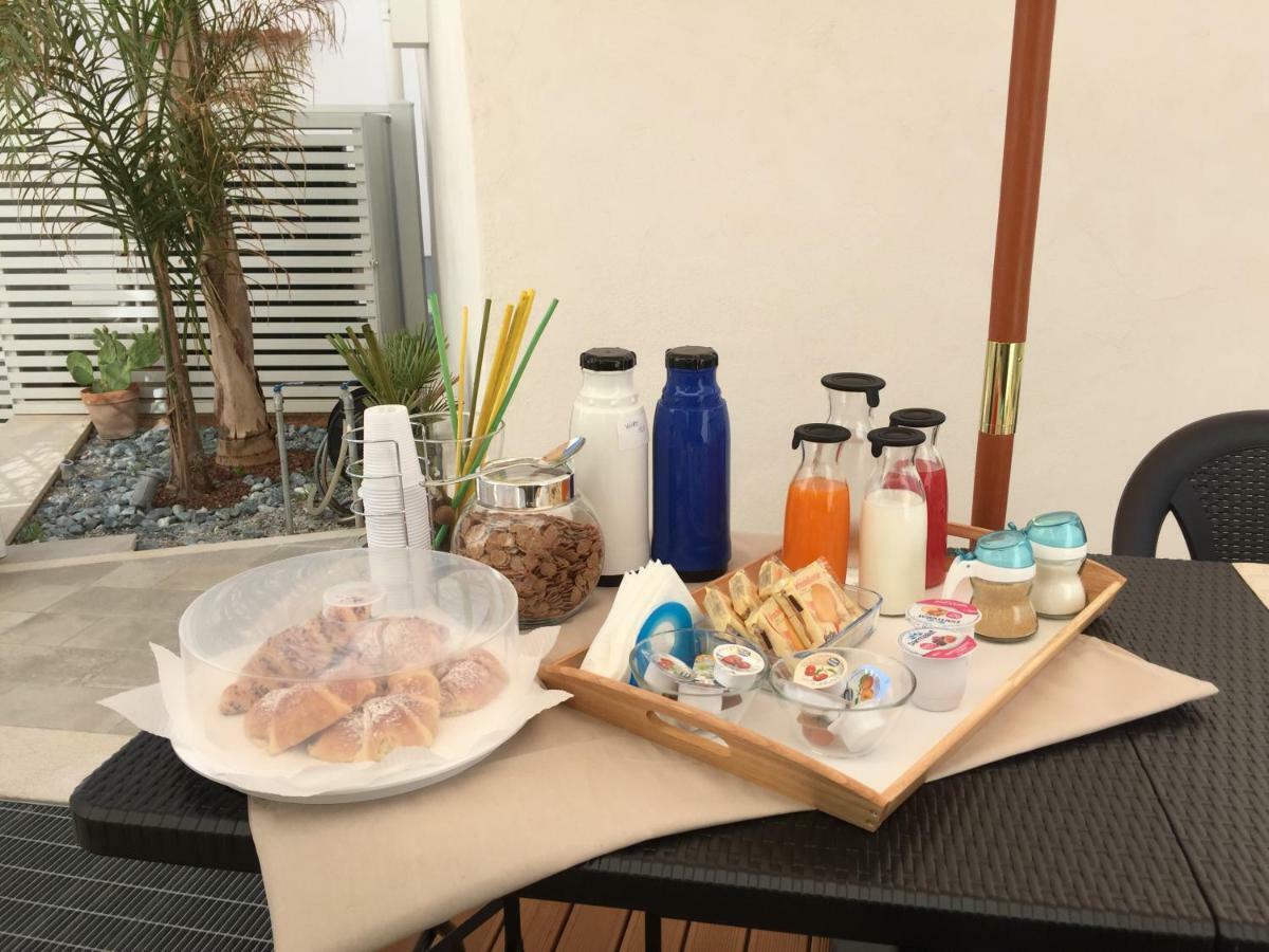 Charm Holiday Terrasini Extérieur photo